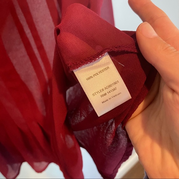 ASTR Pleated Chiffon Blouse - Picture 6 of 7